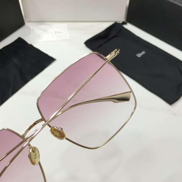 Stellaire Square Sunglasses