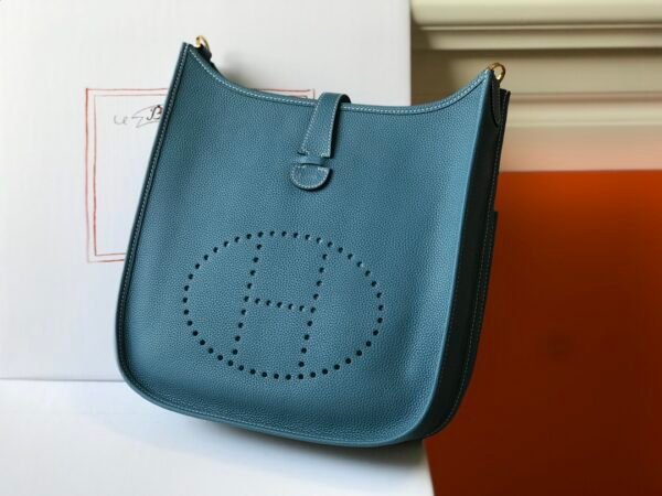 Hermes Evelyne