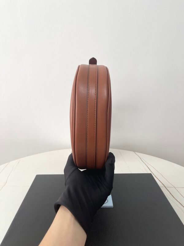 𝐏𝐫𝐚𝐝𝐚 𝐀𝐫𝐪𝐮𝐞