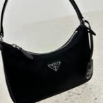 Prad𝚊 nylon Hobo