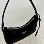 Prad𝚊 nylon Hobo