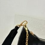 Re-Edition Leather bag