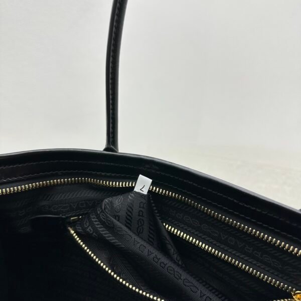 𝐏𝐫𝐚𝐝𝐚 Lus Solf