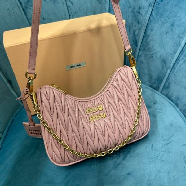 Matelassé Leather bag
