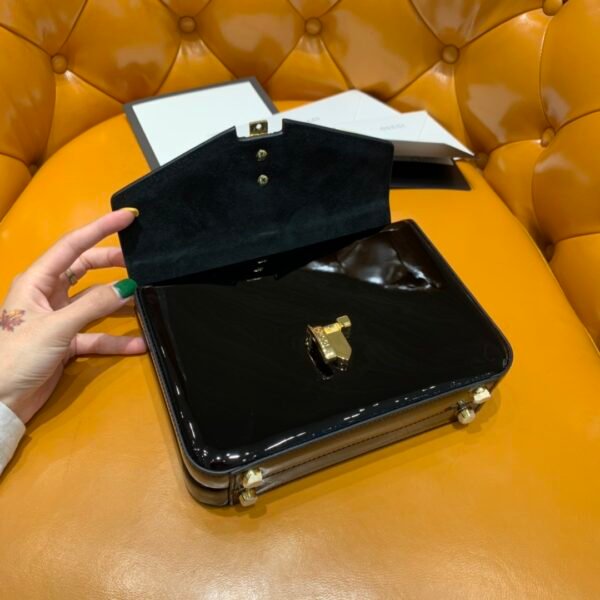 𝗚𝘂𝗰𝗰𝗶 𝗦𝘆𝗹𝘃𝗶𝗲 𝟭𝟵𝟲𝟵