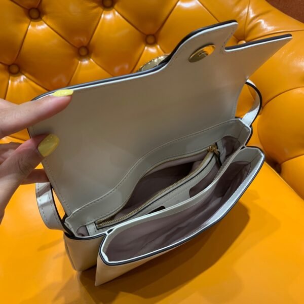 𝙂𝙪𝙘𝙘𝙞 𝘼𝙧𝙡𝙞 𝘽𝙖𝙜