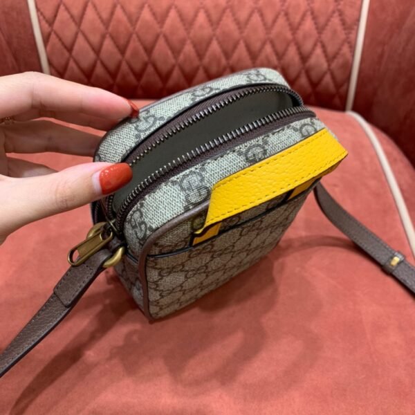 Gucci  backpack
