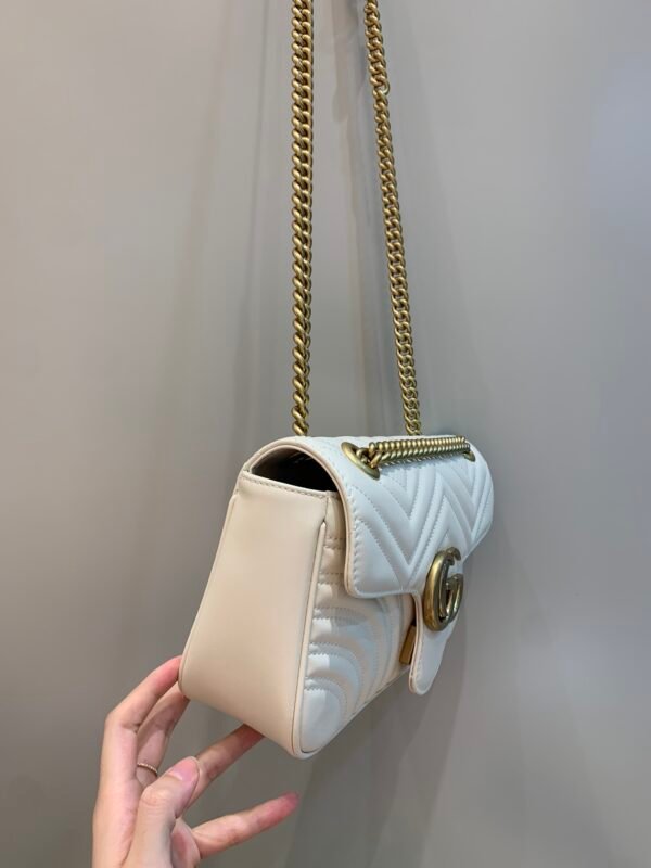 Classic flap bag
