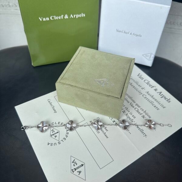 Van Cleef & Arpels Vintage Alhambra Bracelet