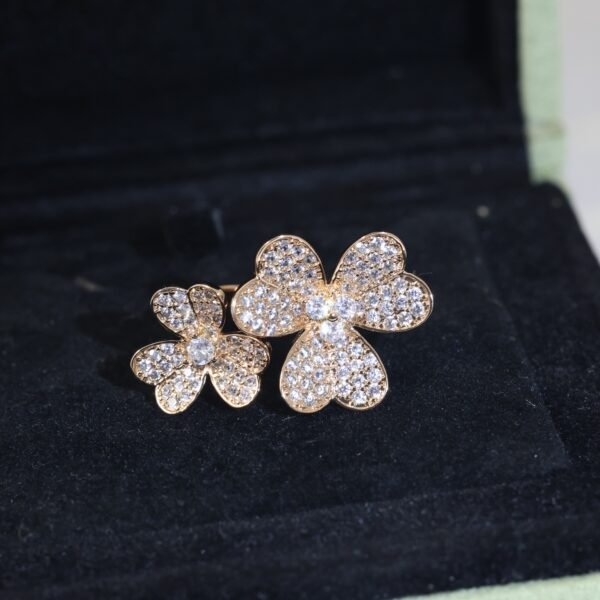 Van Cleef & Arpels Ring