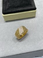 Van Cleef & Arpels VCA Ring