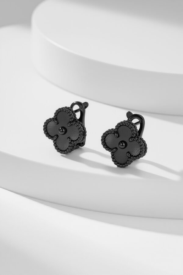 Van Cleef & Arpels Earrings