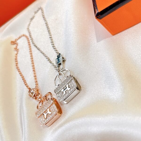 Hermès Amulettes Constance Bracelet