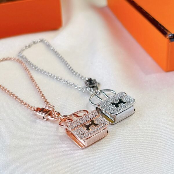 Hermès Amulettes Constance Bracelet