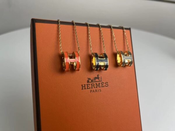 Hermès Mini Pop H Pendant