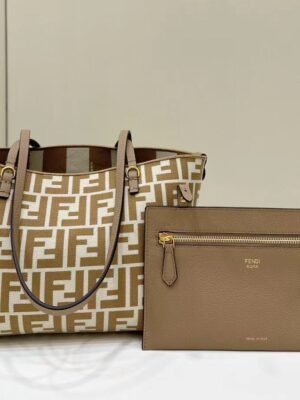 Fendi Tote Medium