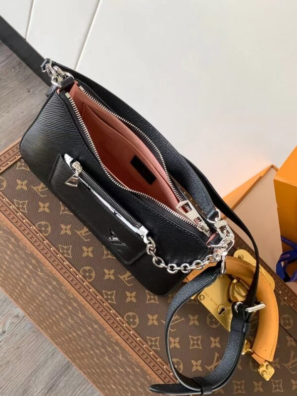 LOUIS VUITTON Marelle Black Epi