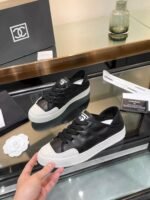 Chanel CASUAL SHOES IN BLACK MIX WHITE LAMBSKIN