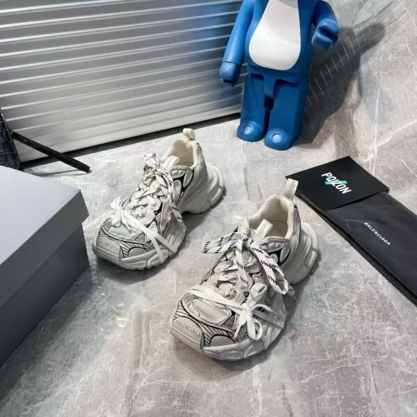 Women’s 3XL Sneaker in White/Black Mesh and Polyurethane