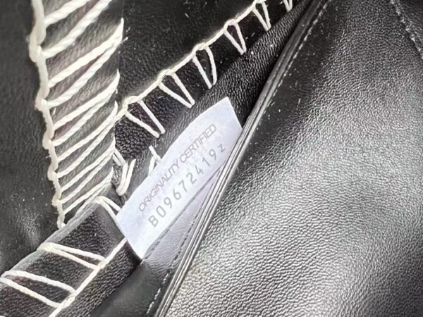 Bottega Veneta Medium Arco Tote Bag