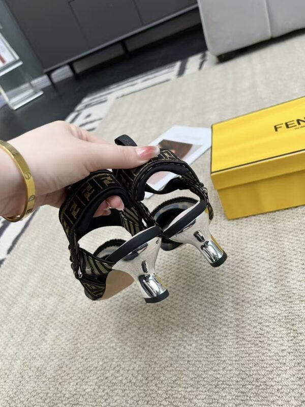 Fendi Slingback Pumps