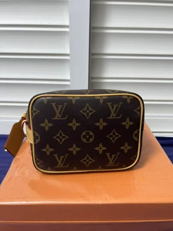 Louis Vuitton All In BB