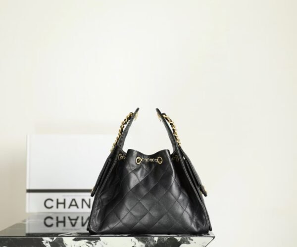 CHANEL 25 MEDIUM HANDBAG