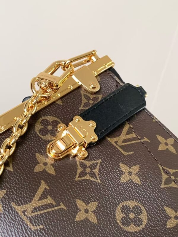 Louis Vuitton Lucky Trunk Monogram