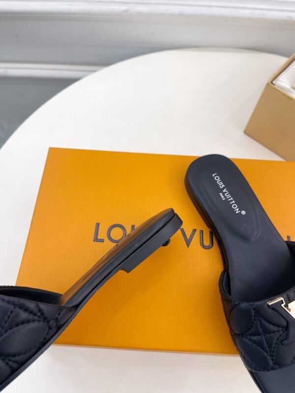 Louis Vuitton Mare Flat Mule