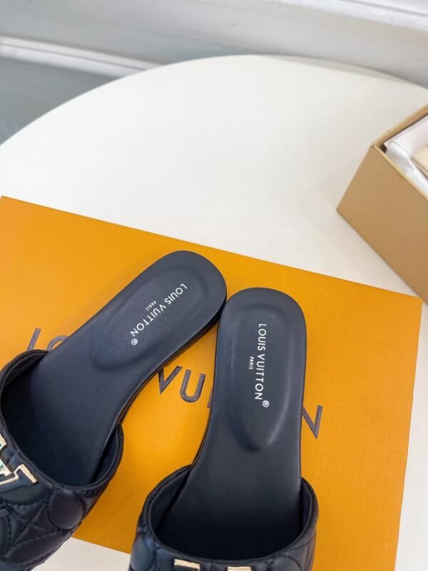 Louis Vuitton Mare Flat Mule