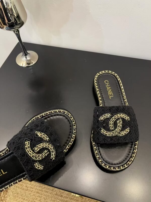 Chanel Interlocking CC Logo Leather Slingback Sandals
