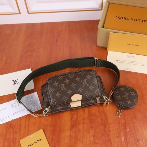 Pochette Accessoires bag